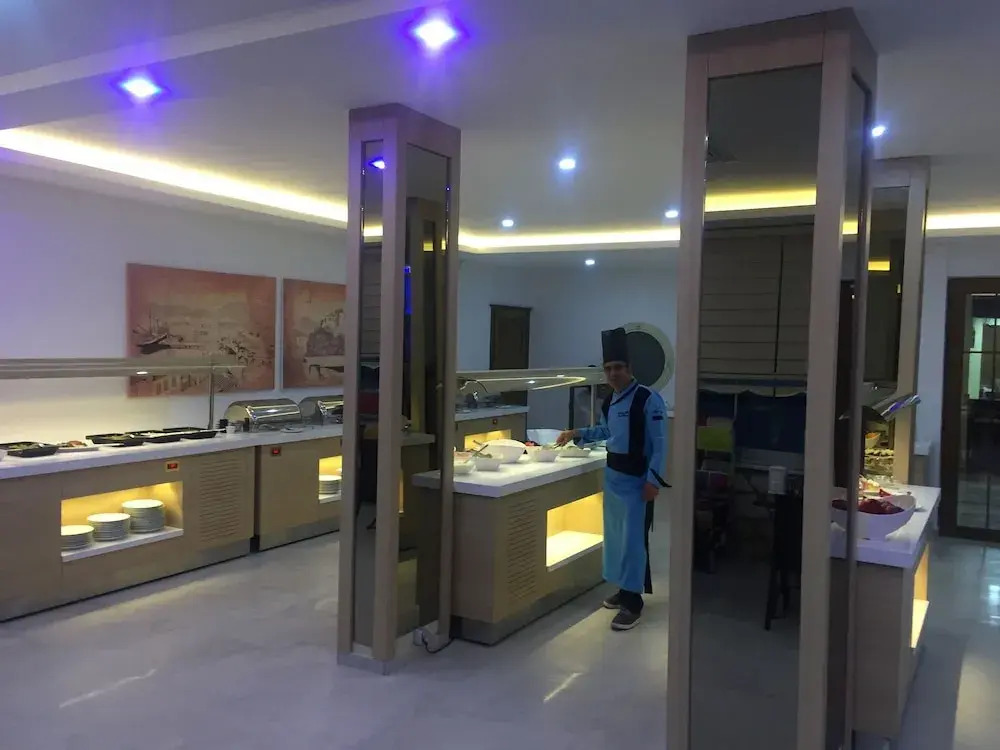 Miray Hotel