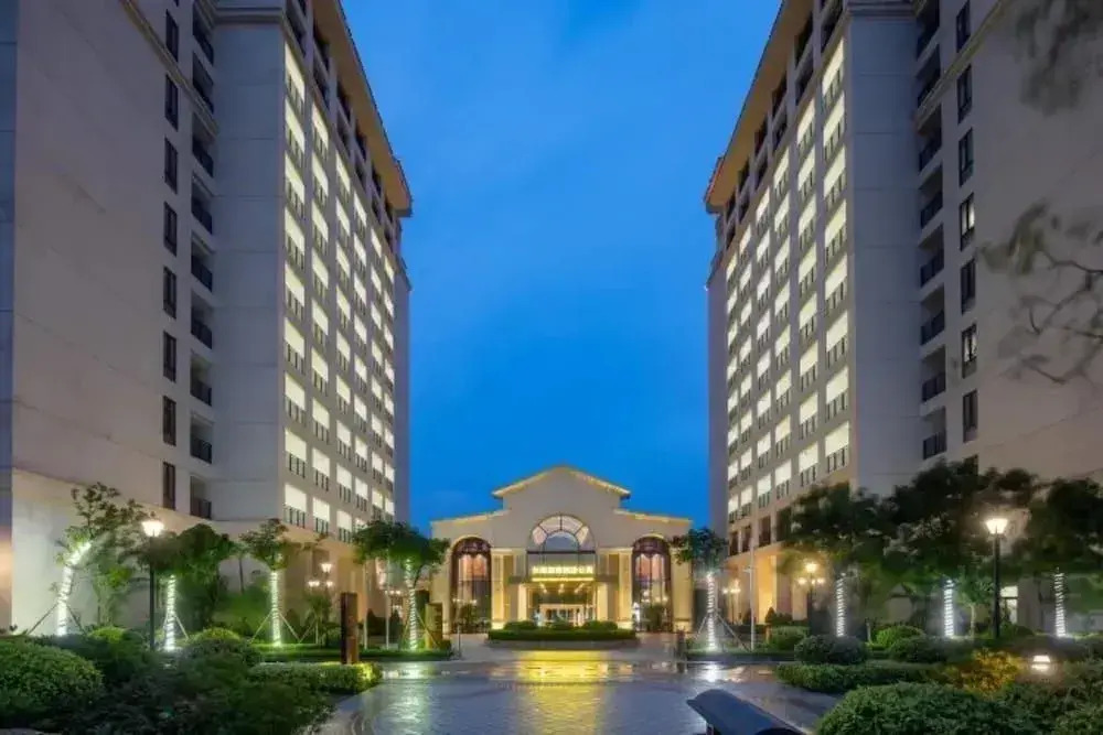 Chimelong Ying Hai Hotel and Apartment