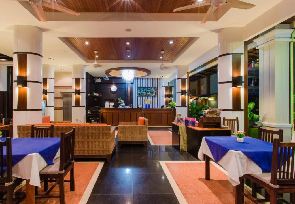 77 Patong Hotel & Spa