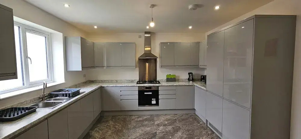 Citrine Suite - Sleeps 8 With Parking