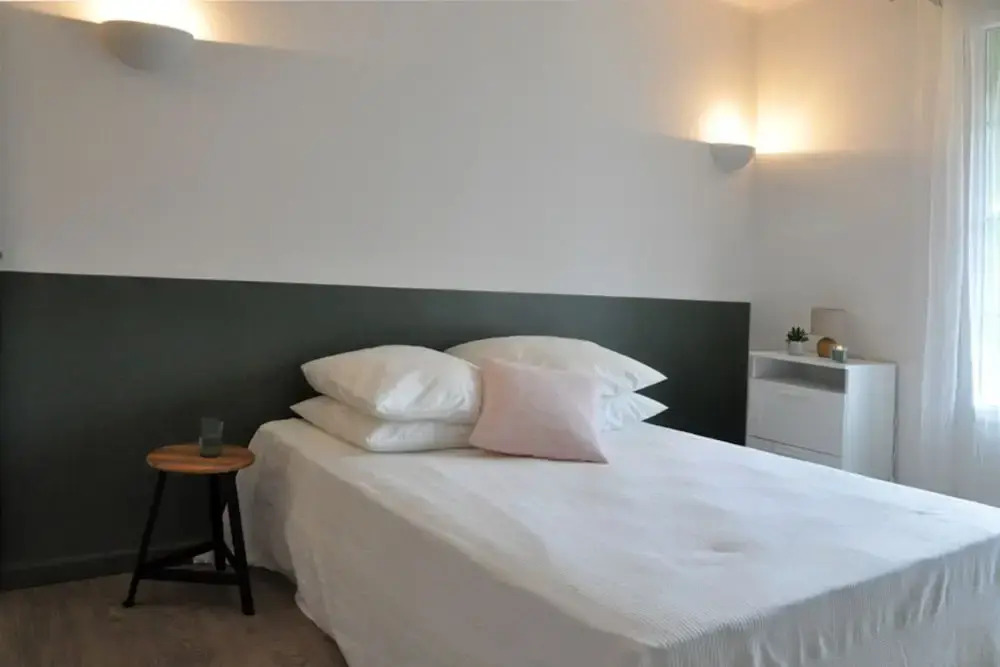 Near Saint Charles - 78m2 Entirely Renovated