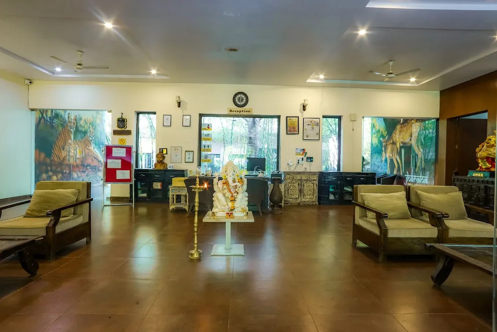 Jharana Jungle Lodge