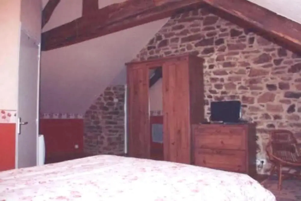 House With 3 Bedrooms in Nivillac, With Pool Access, Furnished Terrace