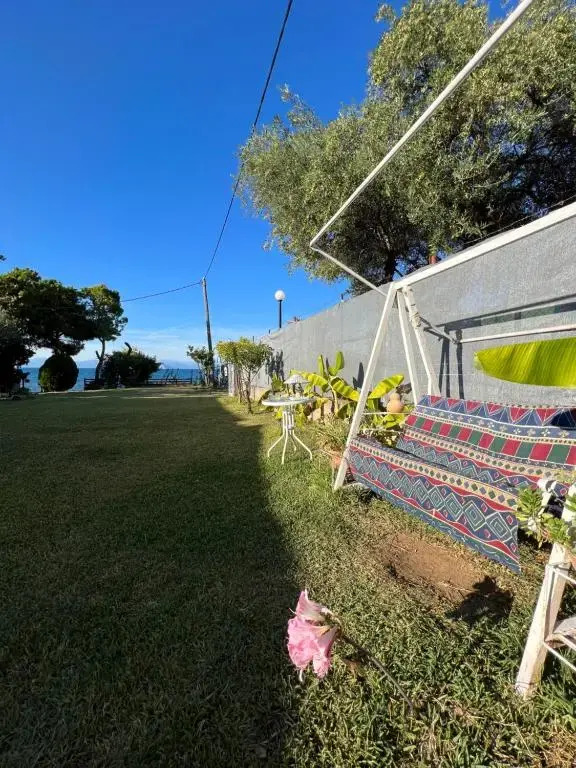 Anemomylos apartment by the sea