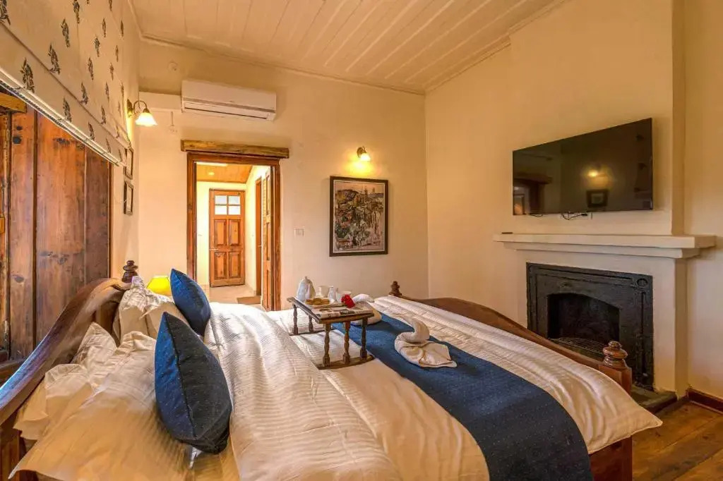 StayVista at Paris Villa