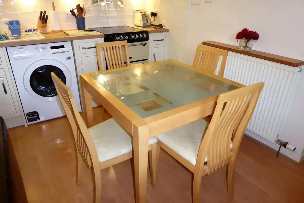 Skene Terrace Apartment