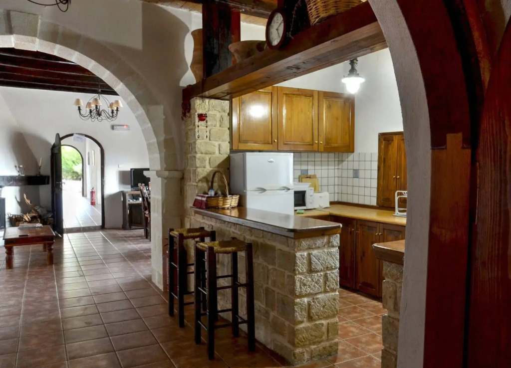 Anemole Traditional Cretan Villa