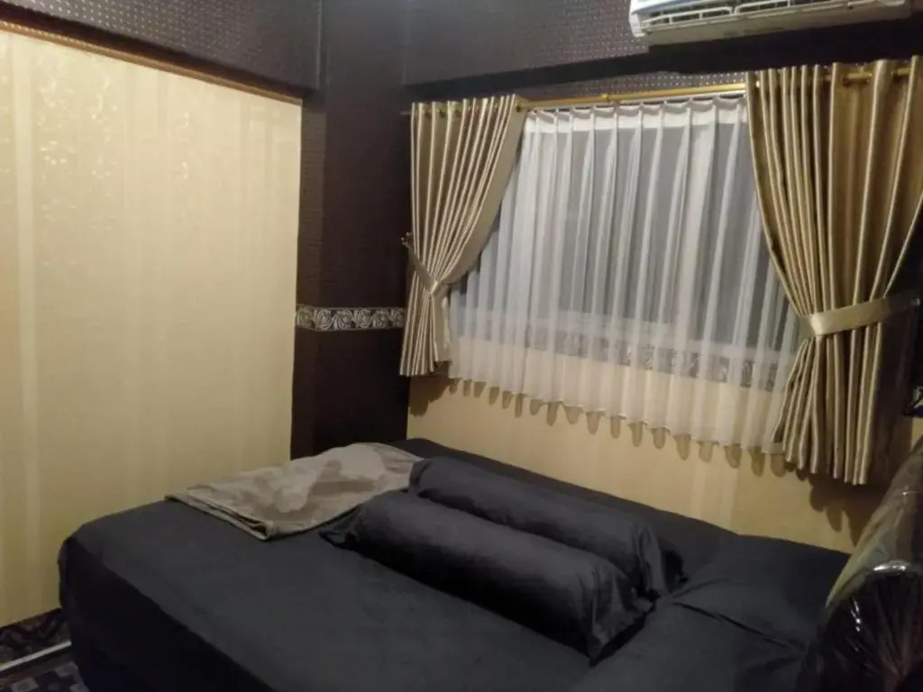 MyStayPro Sentra Timur