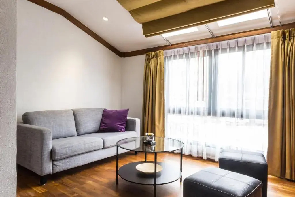 Wonderful & Central Dasiri Townhouse 5BR