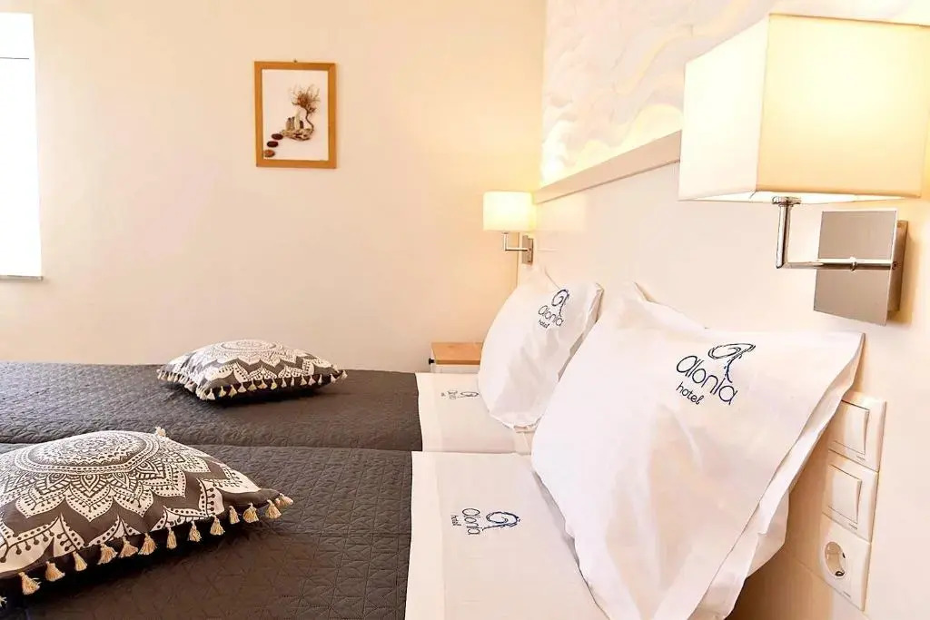 Alonia Hotel
