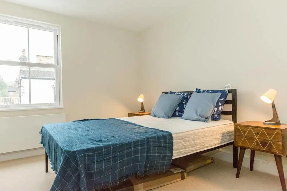 Spacious 3BR South London Apartment