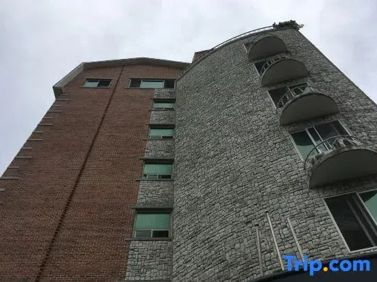 Yeosu Rivera Hotel