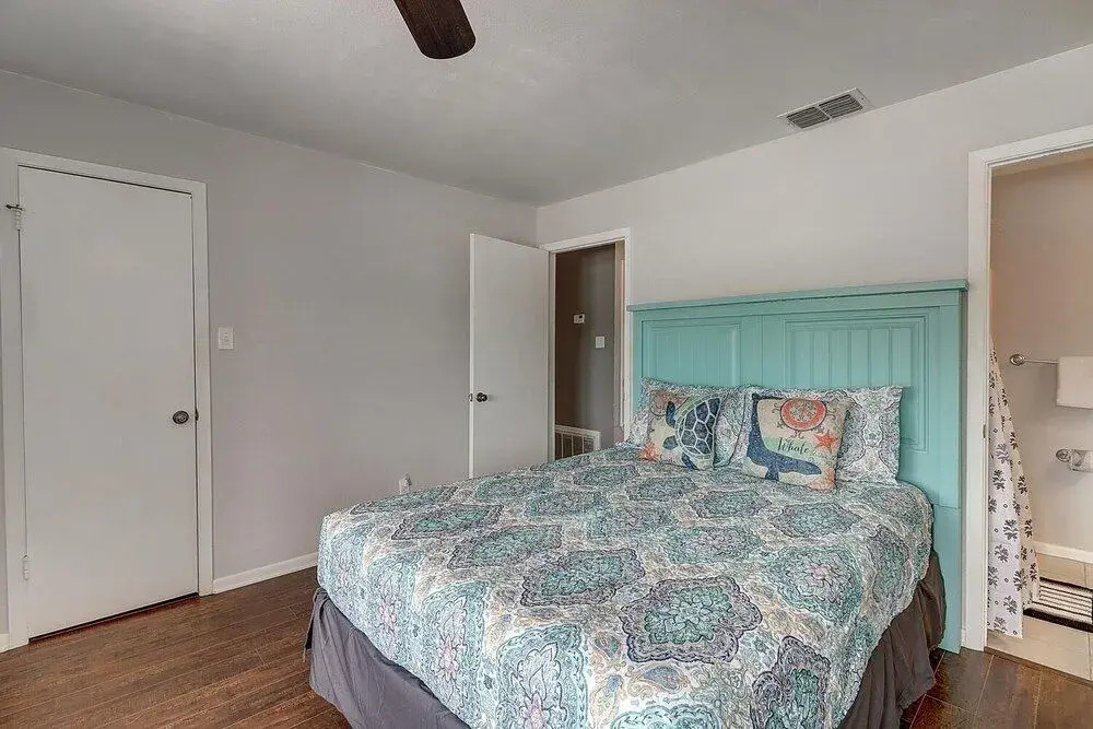 The 16th Hole 2 Bedroom Condo by Redawning