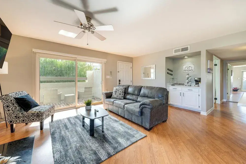 Patio & Pool Access: Modern Oasis 5 Mi to Asu!