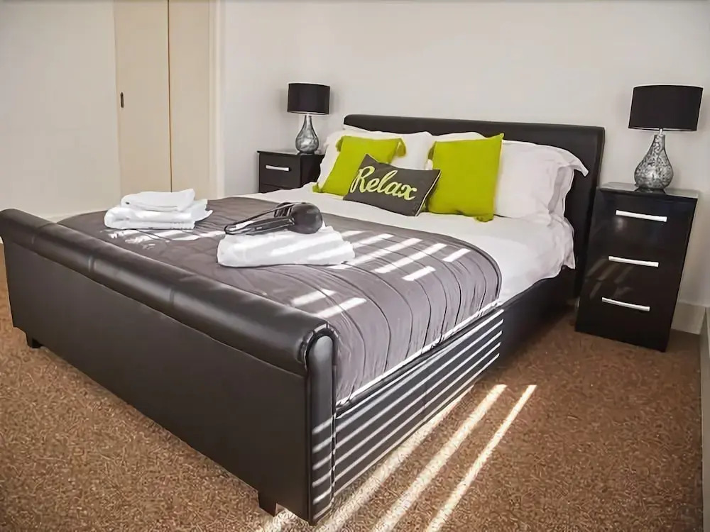 Empire Serviced Apartments