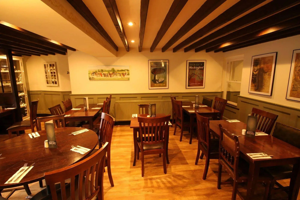 Pilgrims Hotel