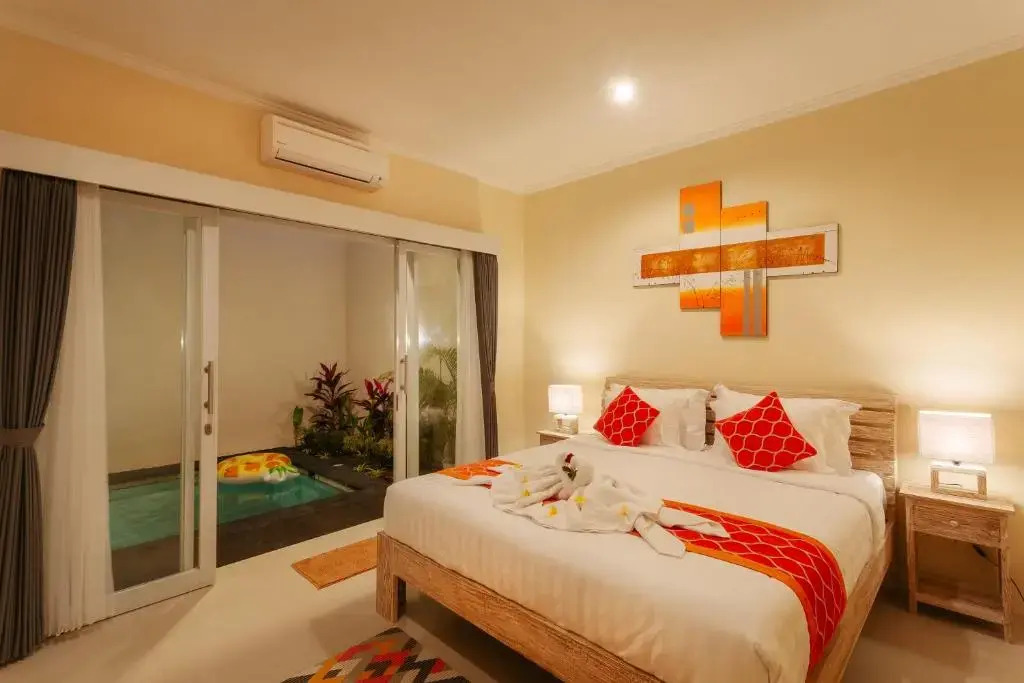 Villa Julie & Villa Sydney, Seminyak - 2 Bedroom Modern Pool Villas