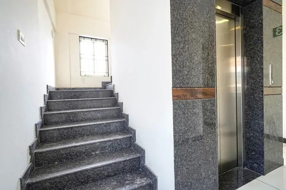 FabHotel Royal Comfort Madiwala - Nr Housr Road