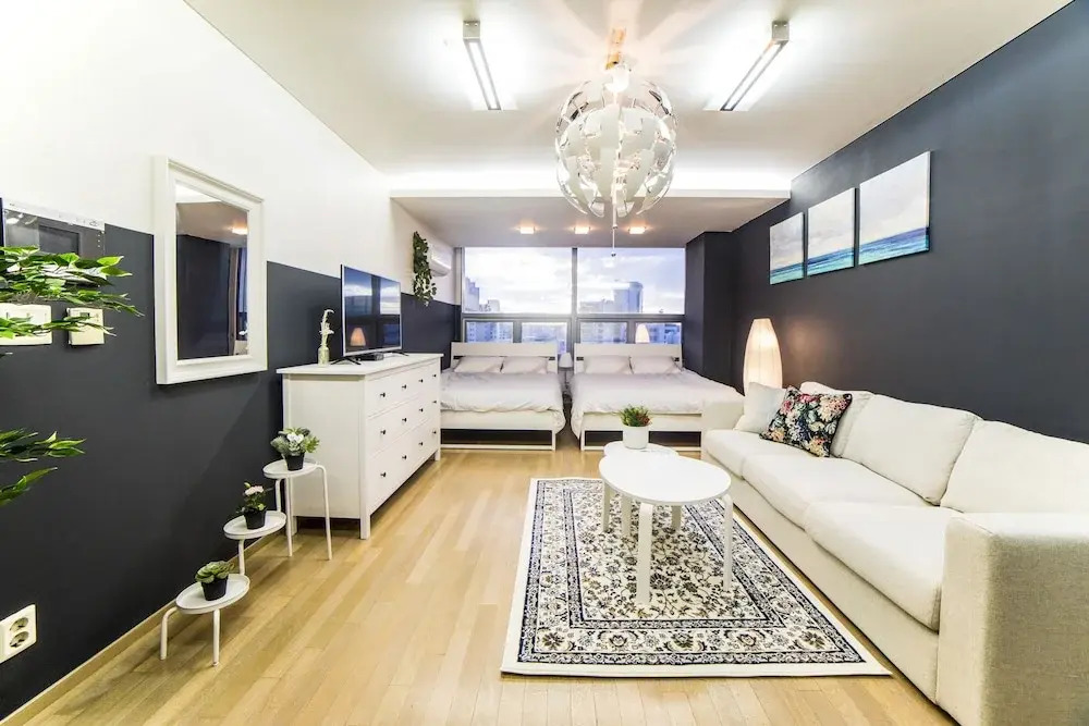 D-3 RaDi's House