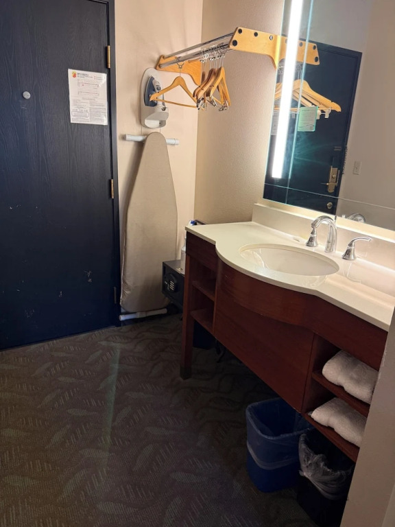 Dodgeville inn & suites