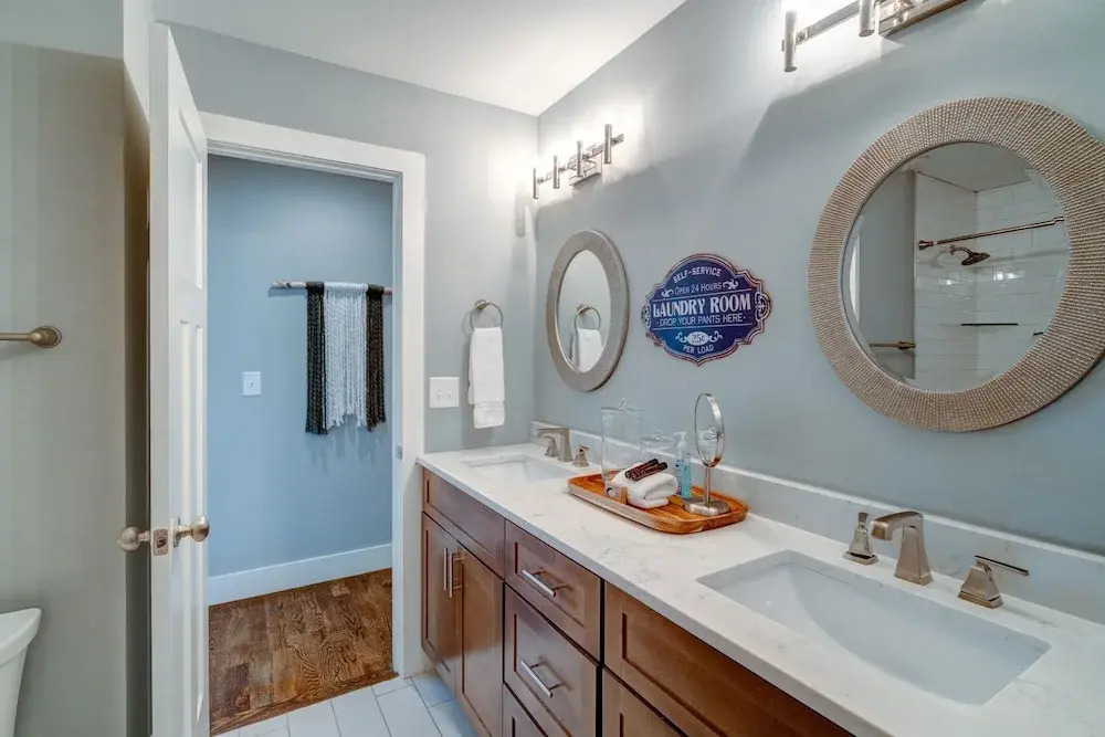 Potter Lane Home - 4 Br Home