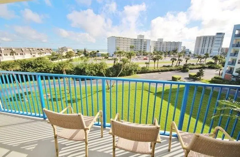 Oceanwalk 3-403