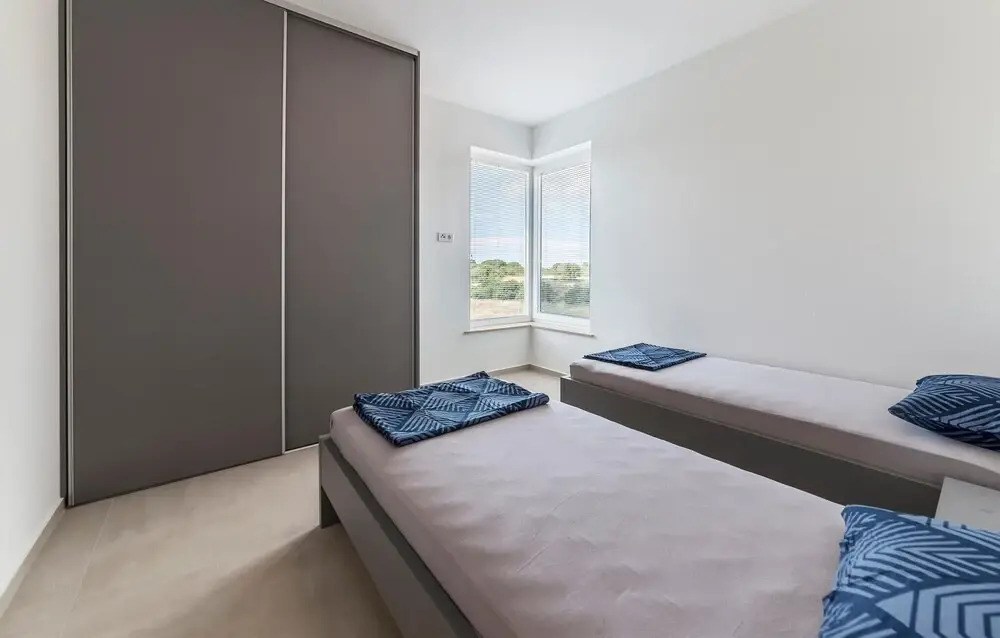 Amazing Apartment in Stinjan With 2 Bedrooms and Wifi