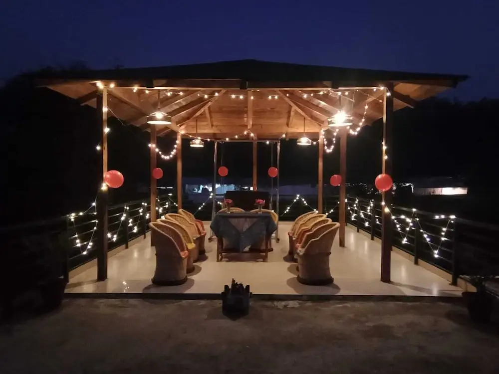 Pumpkin Hotels Corbett, Tusk N Wood