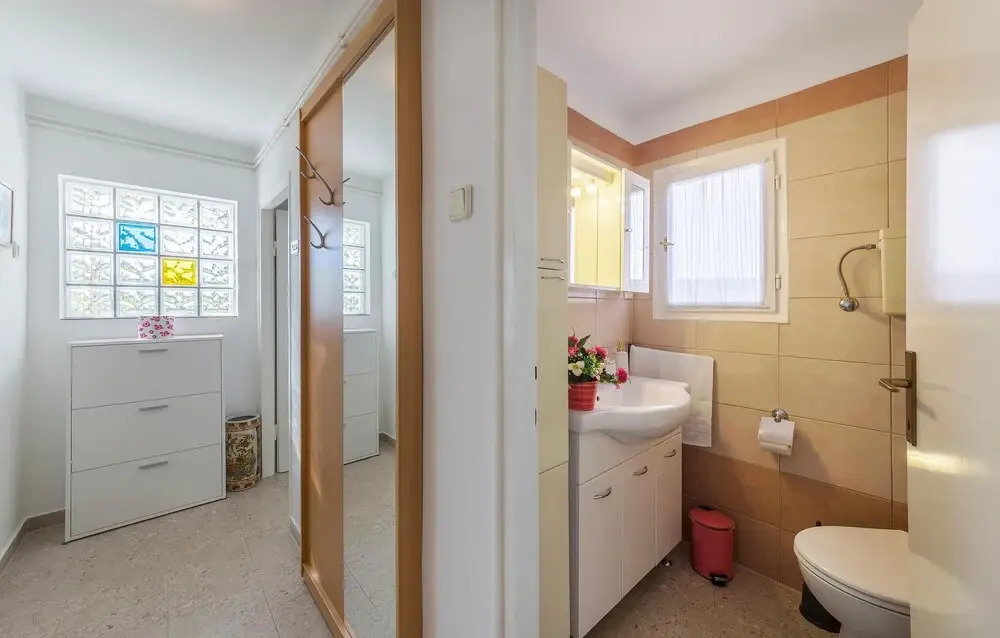 Stunning Home in Loborika With 1 Bedrooms and Wifi