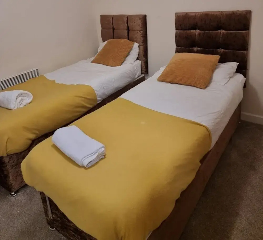 Central 2-bedroom Apartment, Chelmsford, Parking