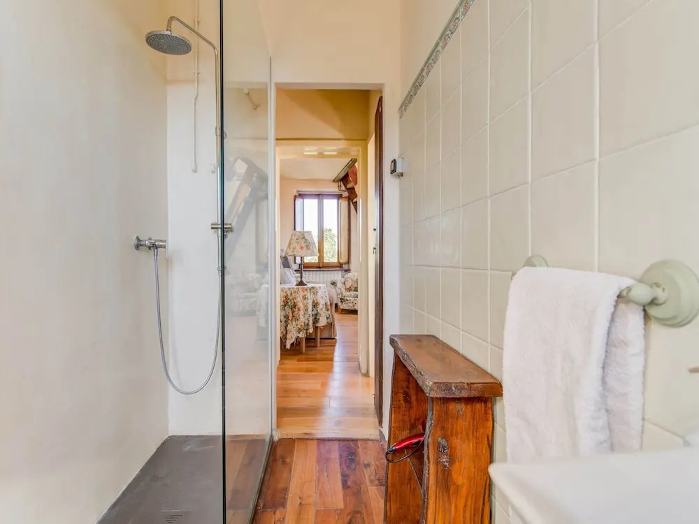 Villa in Cortona with pool