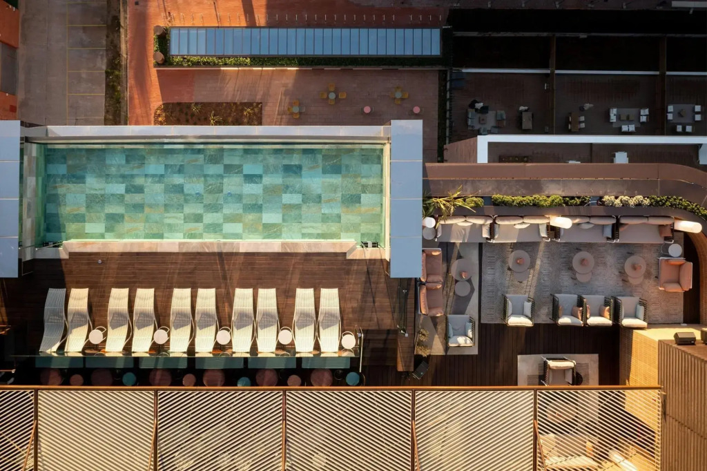 Labtwentytwo Barcelona, a Tribute Portfolio Hotel by Marriott