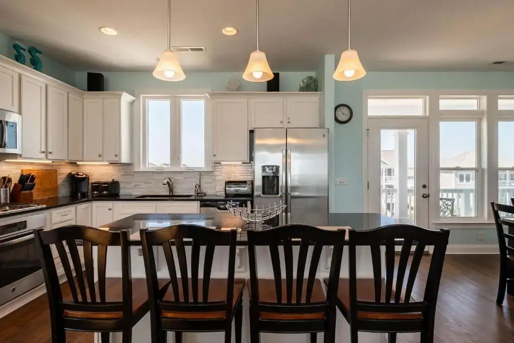 The Salty Dog by Oak Island Accommodations