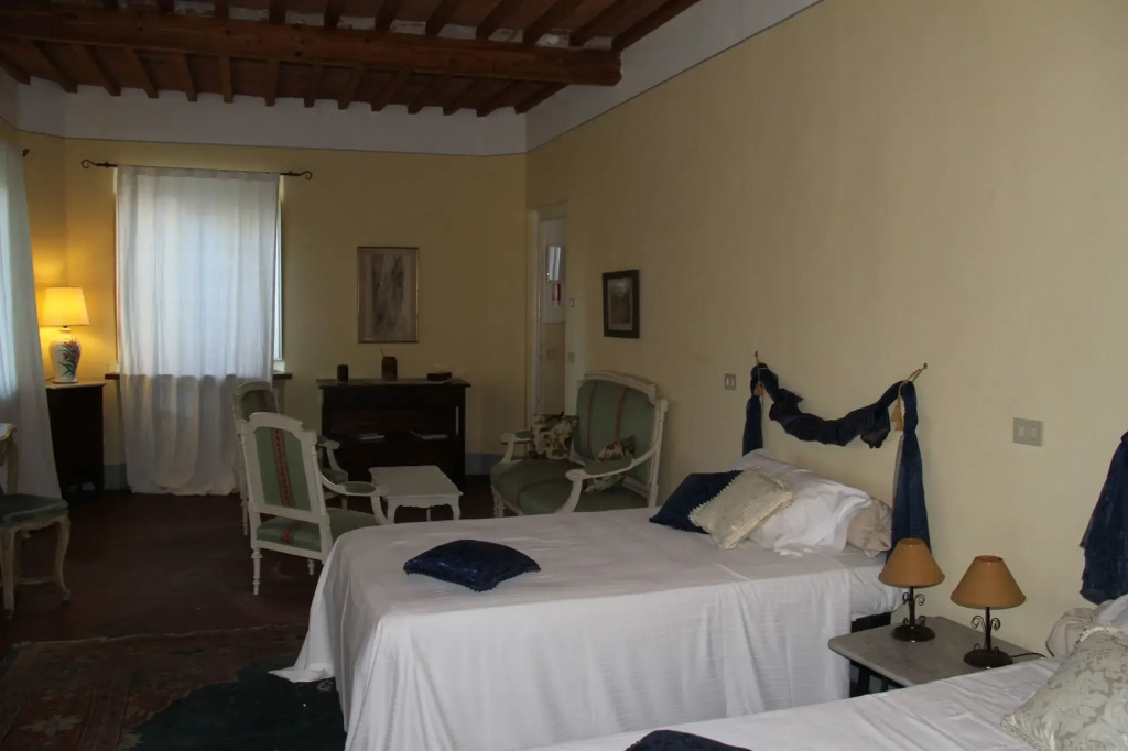 Villa La Dogana - B&B with a lovely garden - Private parking - Slow living in an old-fashioned historical home