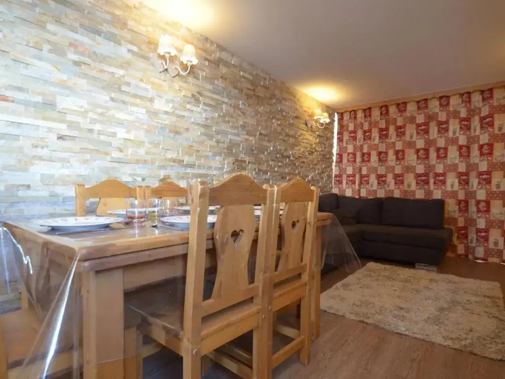 Appartement Les Menuires, 3 pièces, 6 personnes - FR-1-452-209