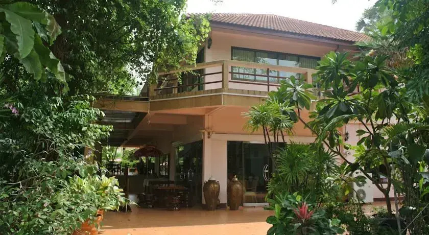Ruen Pae Resort