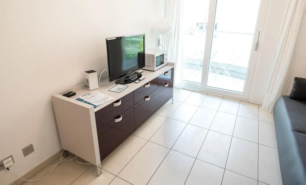 Prestige 09