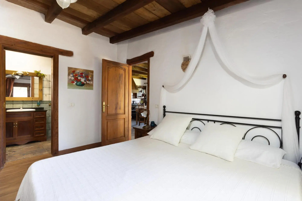 Home2Book Charming Nature Casa Aurora