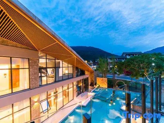 Yunfuli Yunsu·Emeishan Yunshuiju Private Hot Spring B&B