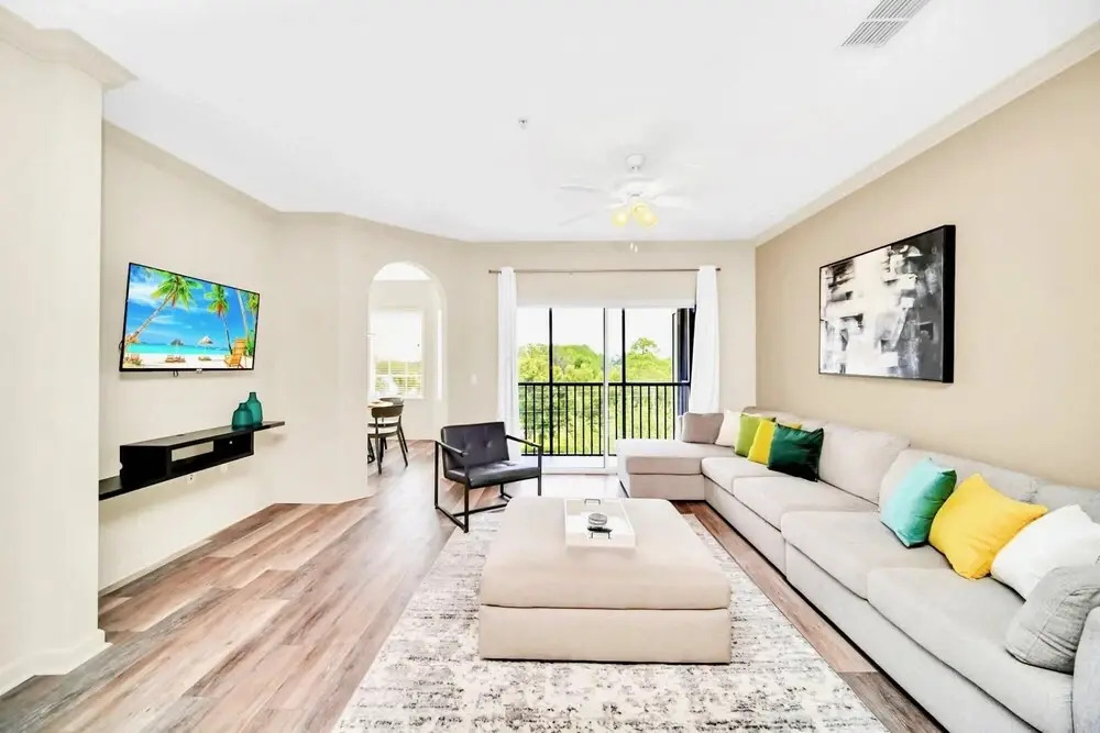 Near Disney 2BR King 2 Queens With Hot Tub Pool