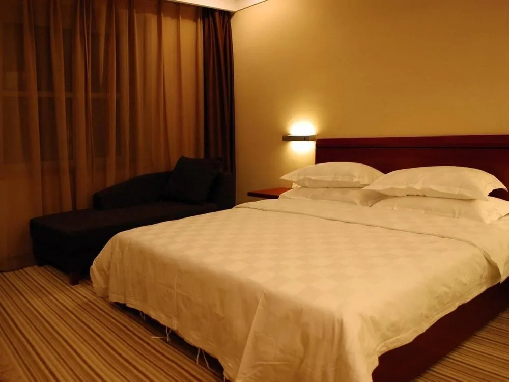 Yuerong Hotel - Kunming