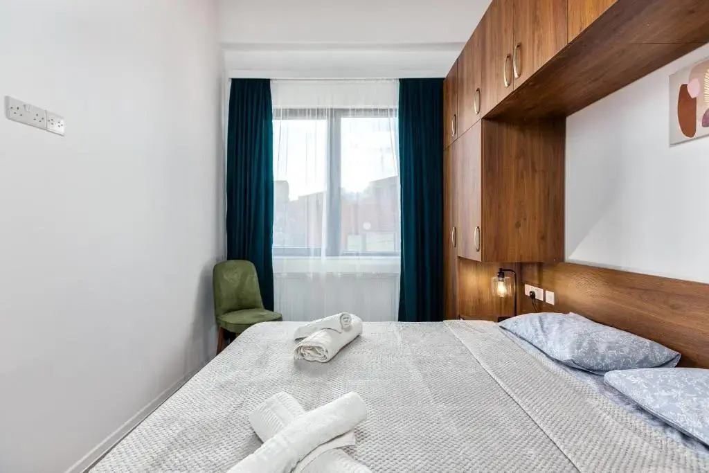 1st floor Luxury Bright 1bedrom Apartment with Free Parking and WiFi