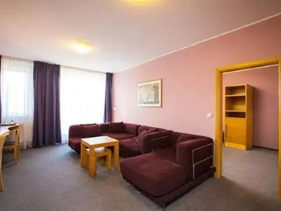 Hotel Trend