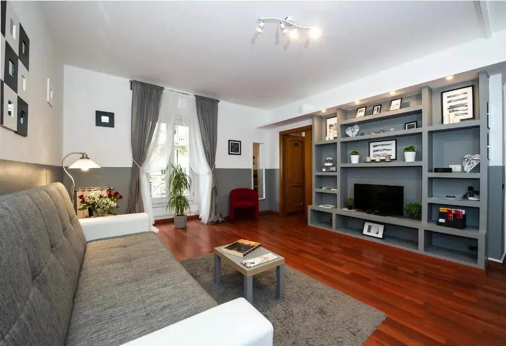 Flaminia 36 Luxury Home
