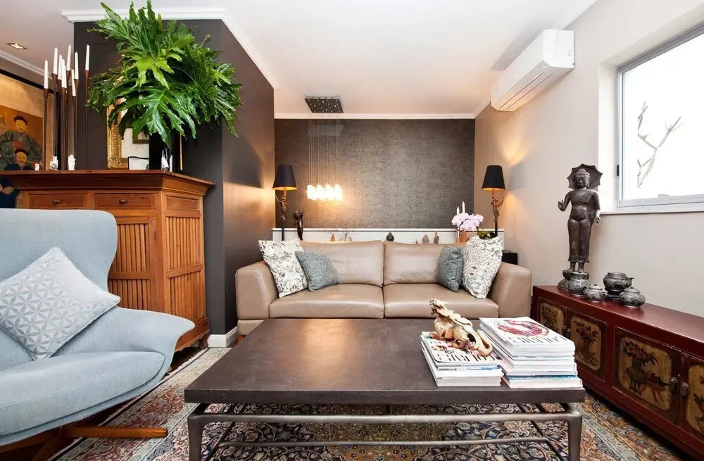 UM616 Sleek Split Level City Oasis in Ultimo