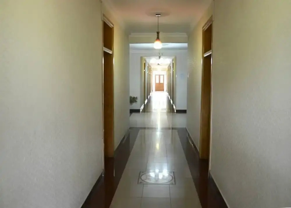 Hotel DeManchi