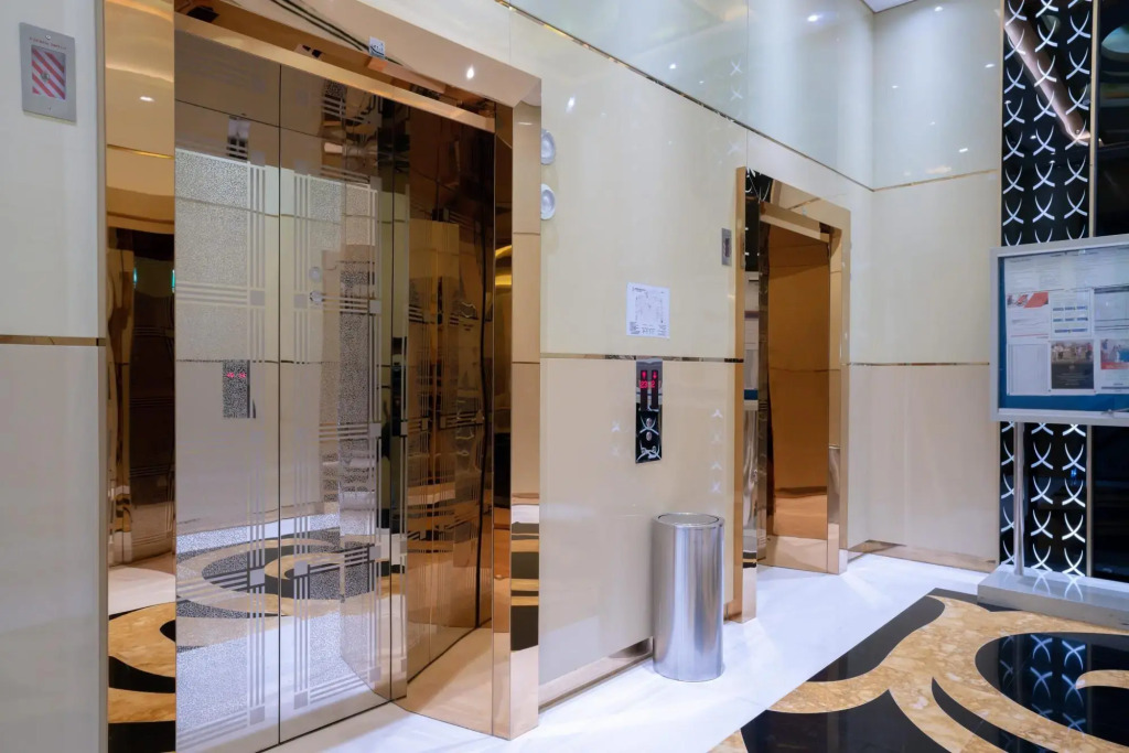 ★Luxe Studio/Sleeps 2 /Balcony/Gym/Tennis★