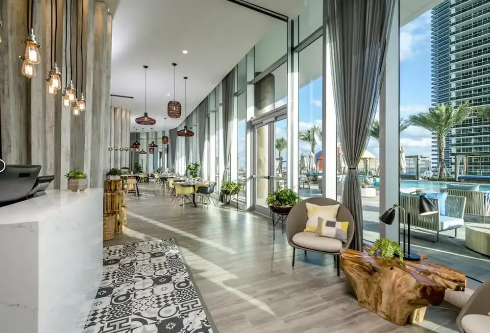 Luxe Stay at Hyde Resort -oceanfront Amenities