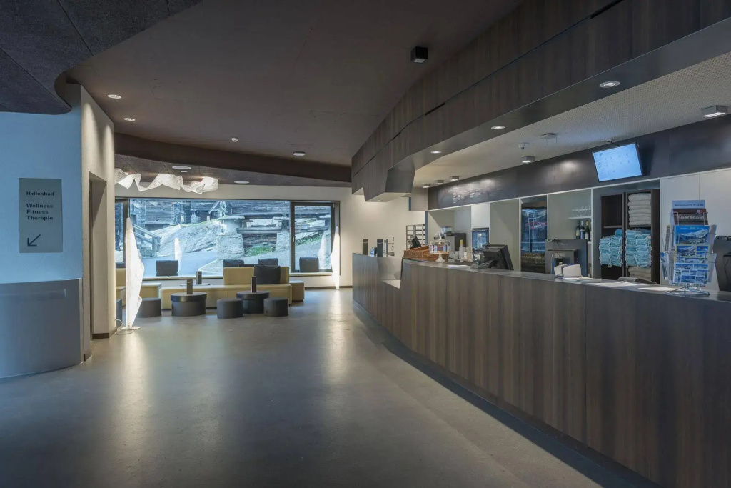 Saas-Fee wellnesshostel4000
