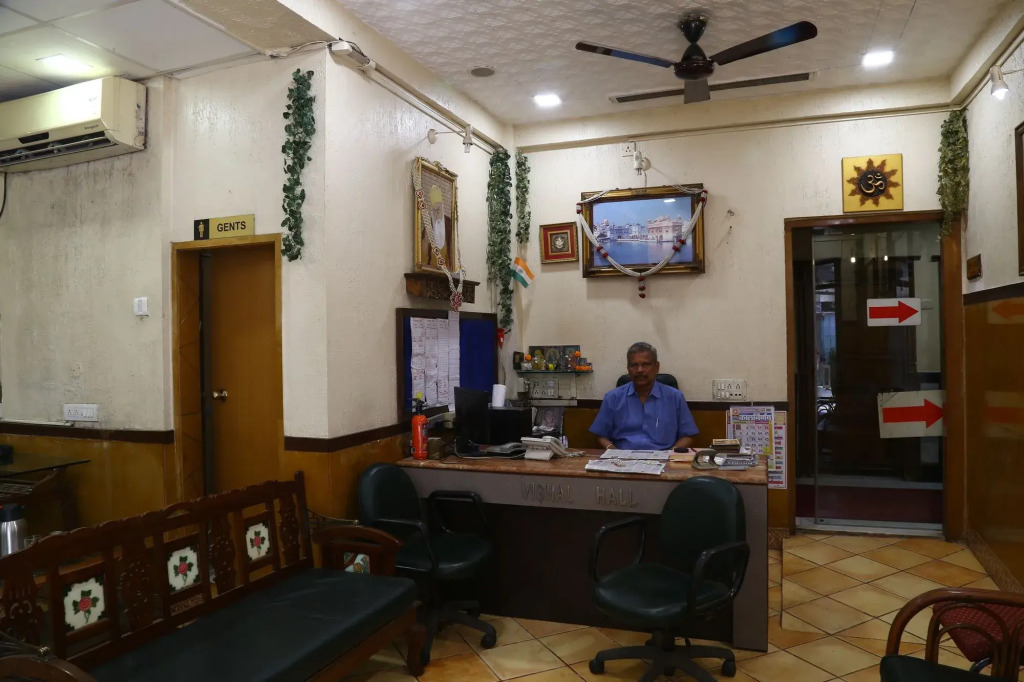 Hotel Highway Inn Andheri East